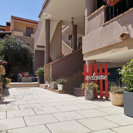 B&B Marzo '51 Villasimius Dış mekan fotoğraf