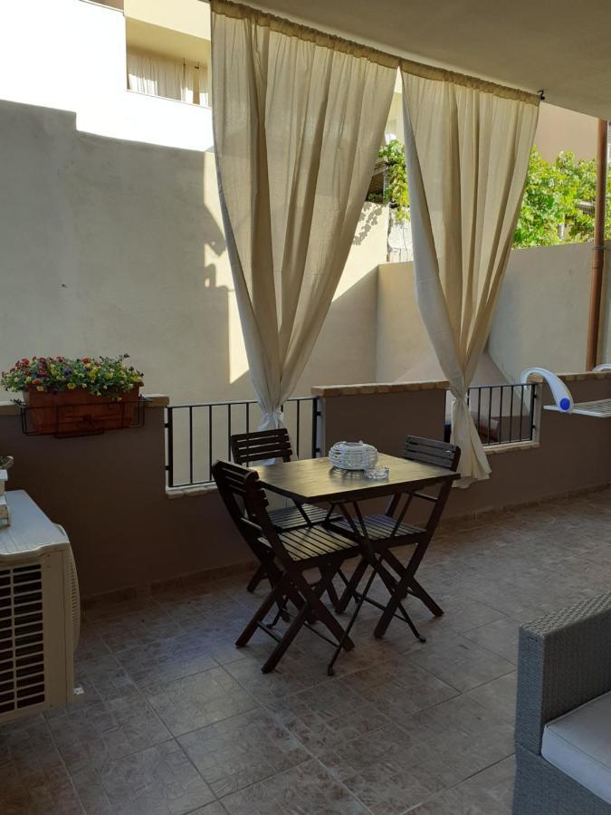 B&B Marzo '51 Villasimius Dış mekan fotoğraf